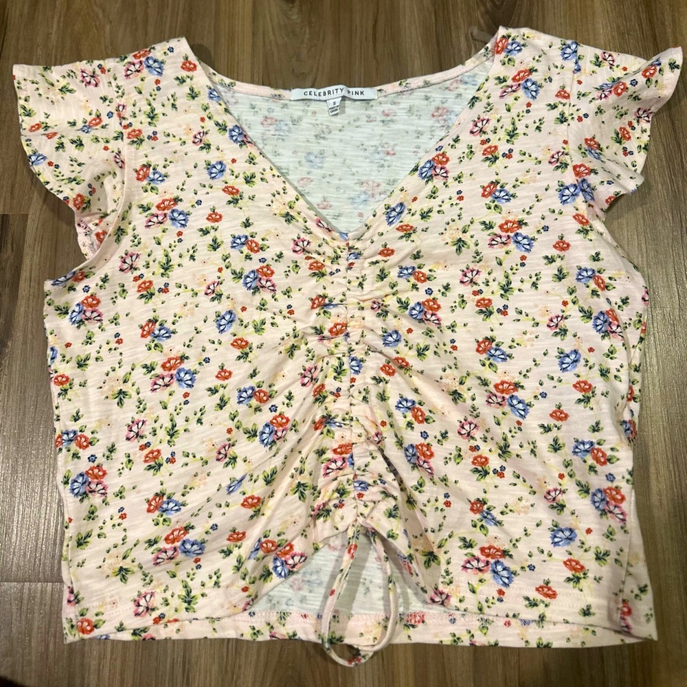 Women top size small